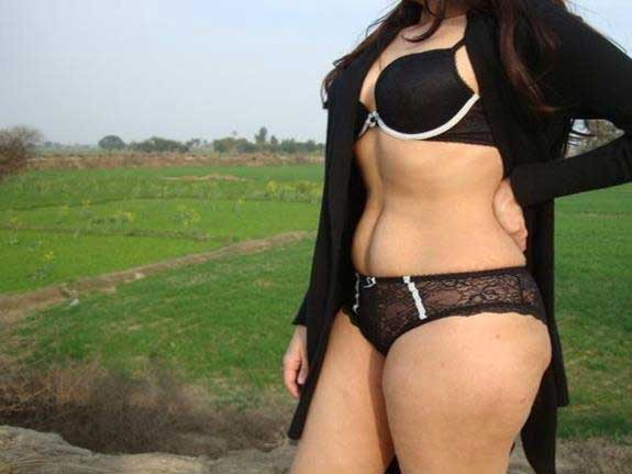 575px x 431px - Nude Indian Girls Indian Sex Photos â€“ My Desi Boobs