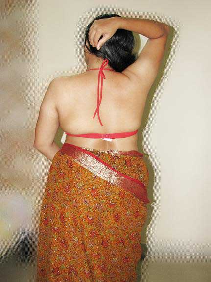 desi housewife in saree