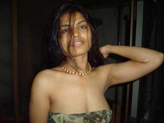 nude bhabhi ki sexy javani