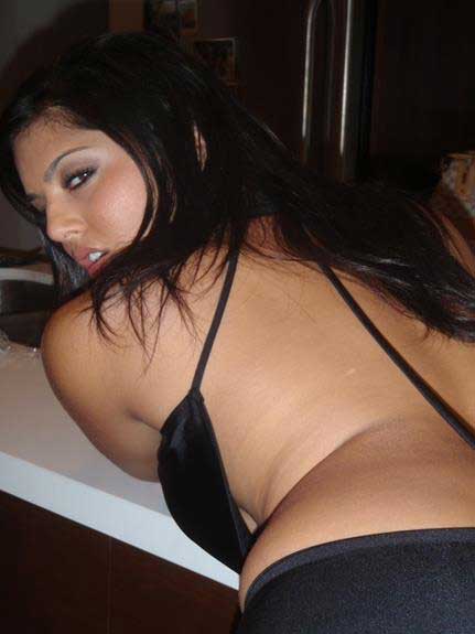 431px x 575px - Sunny Leone ki rasili chut ka photo â€“ Antarvasna Indian Sex Photos â€“ My  Desi Boobs