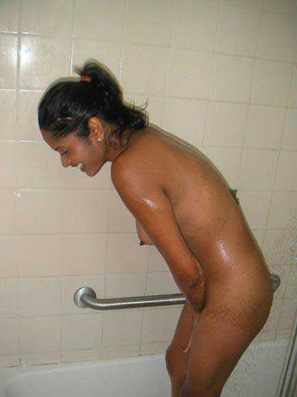 desi indian shower dekhe