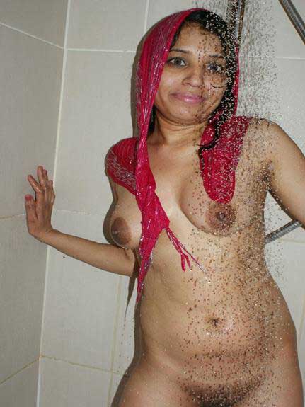 indian randi ka mast shower
