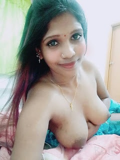 Nude Bhabhi Boobs Pic