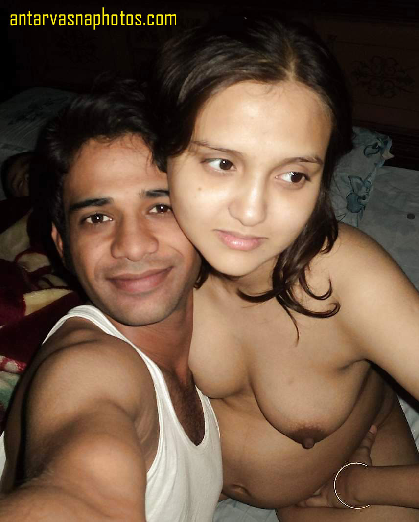 Horny Indian couple sex photos