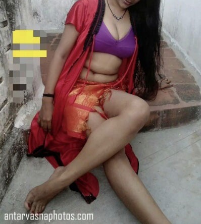 Horny Indian bhabhi ki sexy photos 