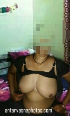 Bhabhi ki pussy and boobs ki photos