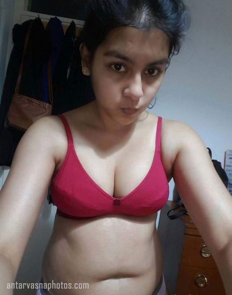 sexy college girl nikita in red bra