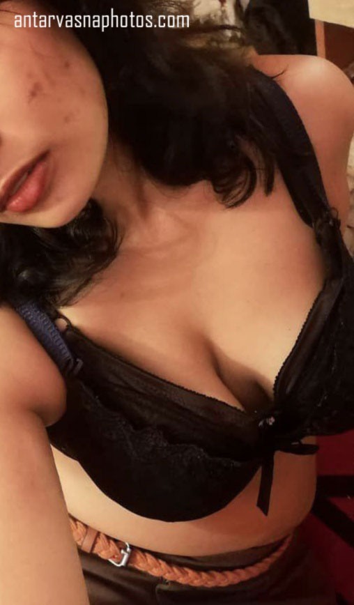 Indian teen ki hot cleavage ki photos