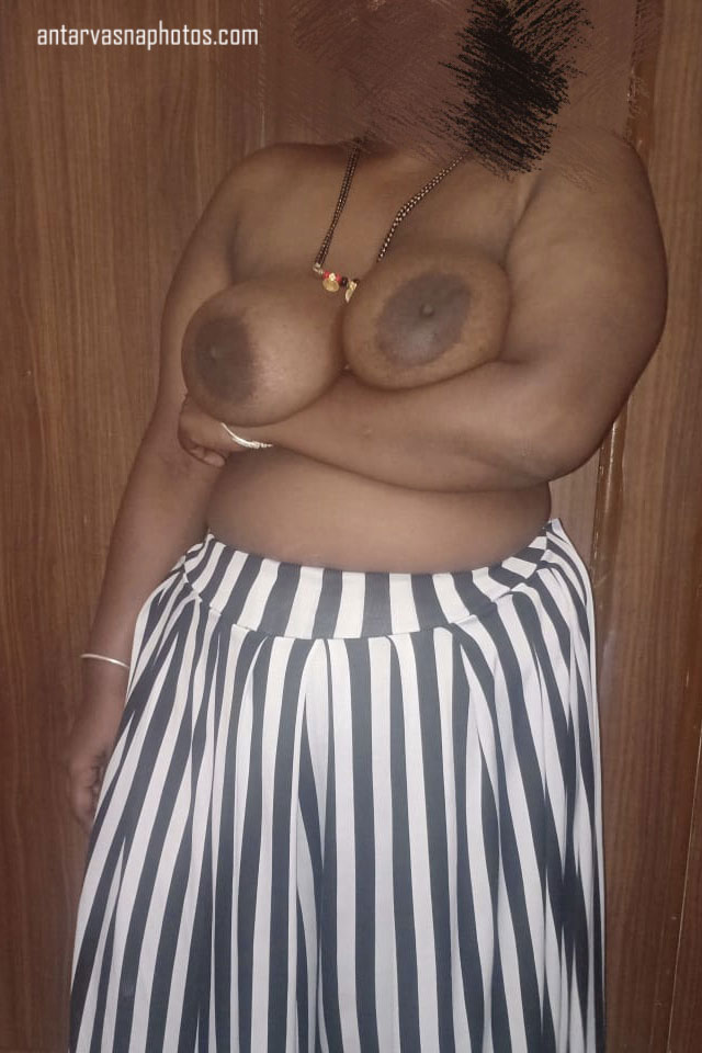Priya didi ki big boobs ki photos