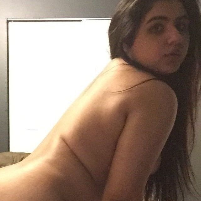640px x 642px - Muslim girl Khusbu ki nude photos â€“ My Desi Boobs
