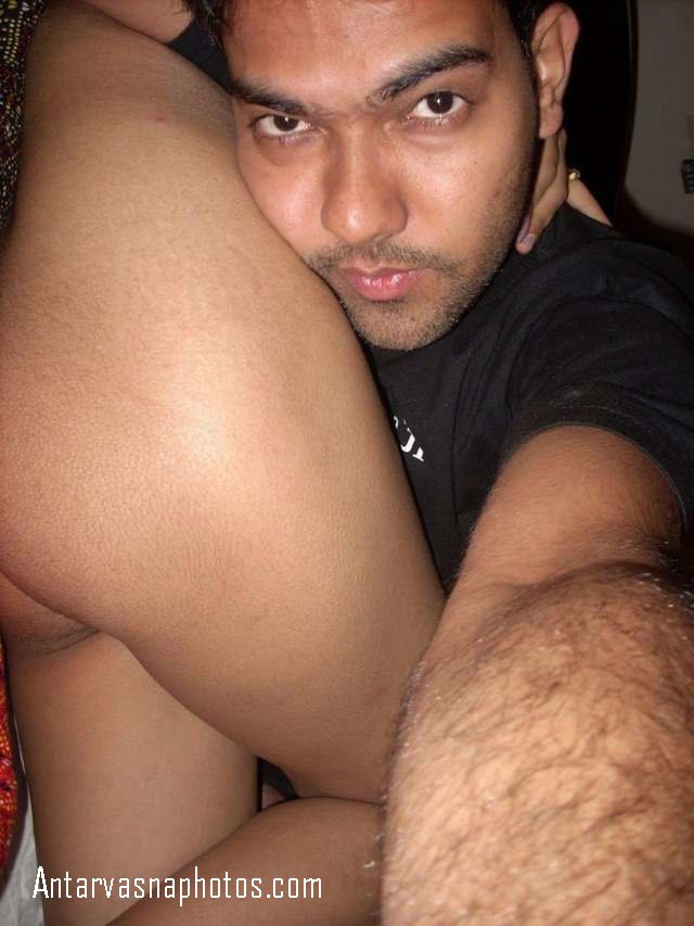 girlfriend ki gaand ke sath sexy selfie