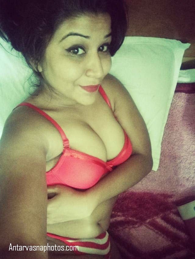 desi bhabhi ke hot boobs