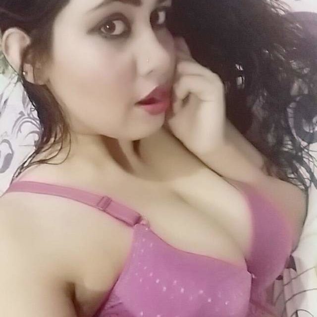 Simran ki big boobs ki hot sexy photos â€“ My Desi Boobs