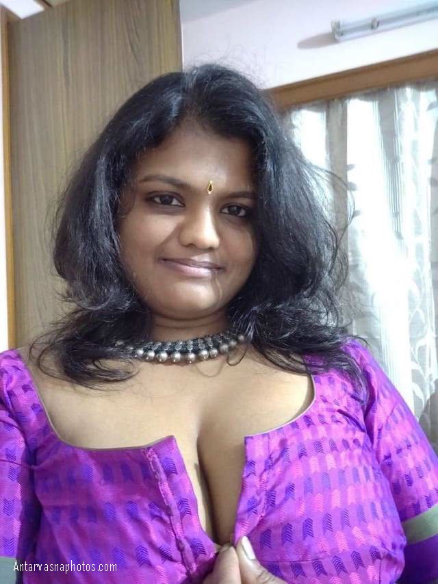 blouse kholti sexy indian bhabhi