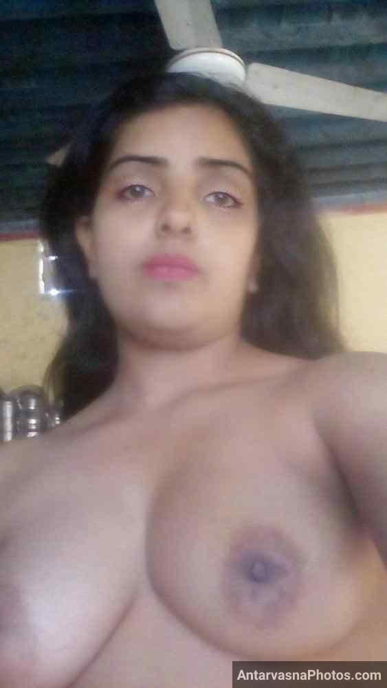 tharki bhabhi boobs photo