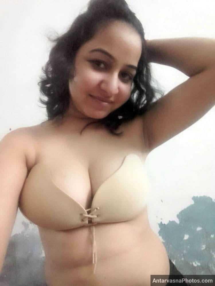 chudasi nidhi bhabhi boobs image