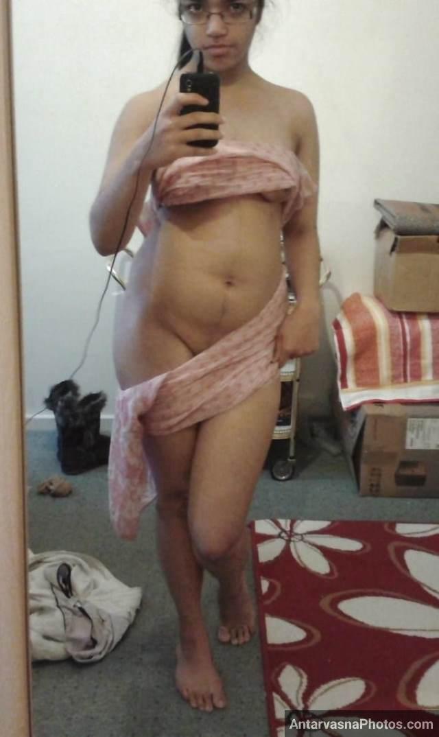 Big boobs pussy pics click karti nude hot aunty