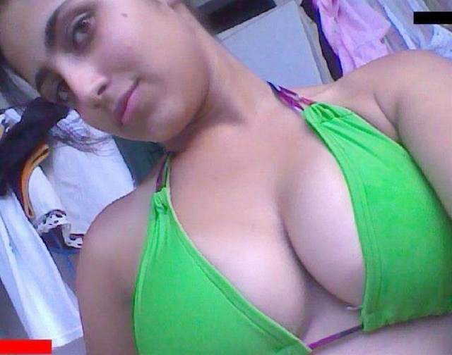 Saggy Boobs Naked Bangalore indian girl Photo