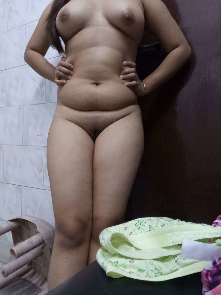 Nude indian girls firm boobs and tight pussy pics