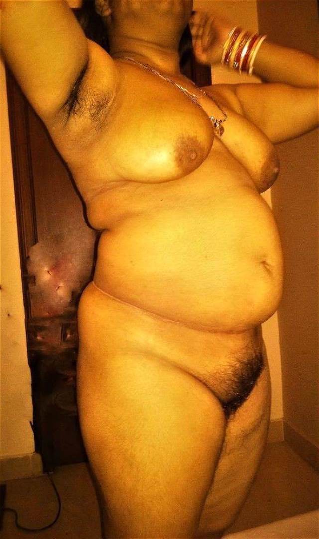 Desi Randi Naked Sexy Pic