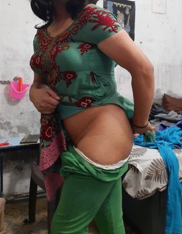 Hot bhabhi strip teasing hairy pussy photos - Antarvasna photos