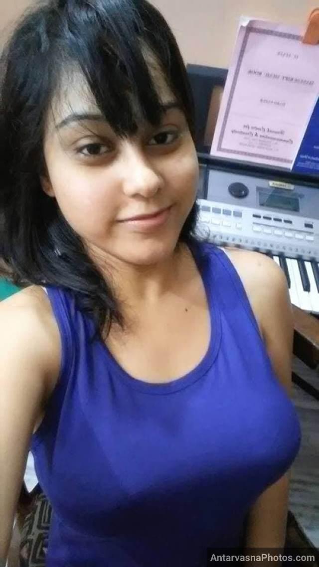 blue top me office me sexy selfie pic