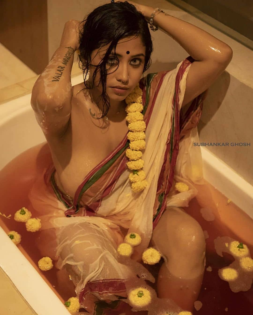 Big breast boob girl in bangla deshi - XXX photo